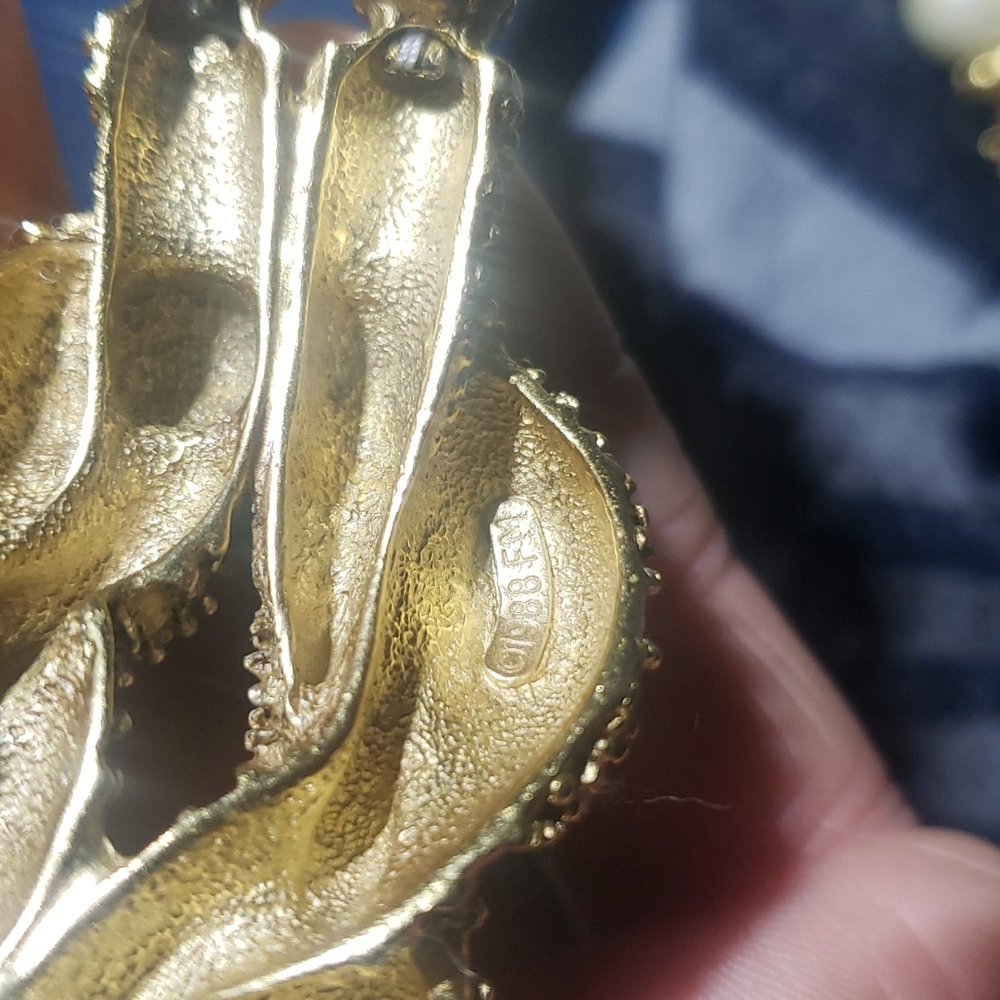 Vintage Mary McFadden 1988 gold plated necklace and bracelet - Picture 8 of 12